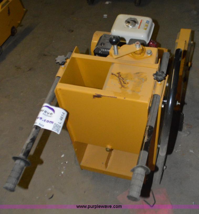 image for item L4614 Concrete saw