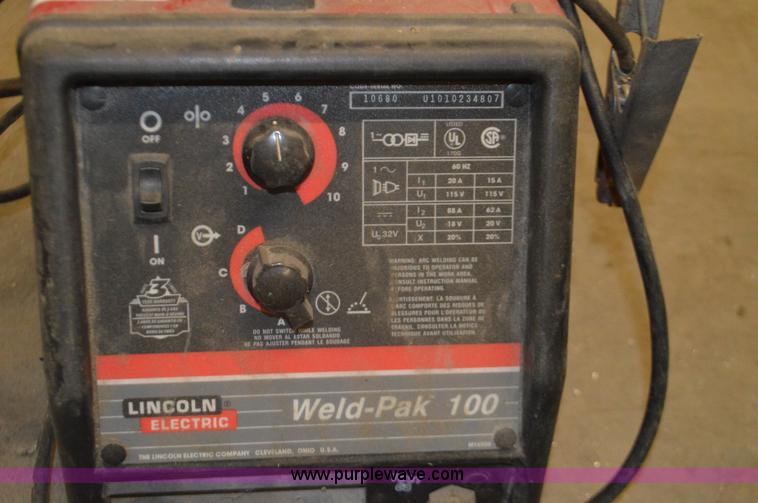 image for item L4621 Lincoln Electric Weld-Pak 100 welder