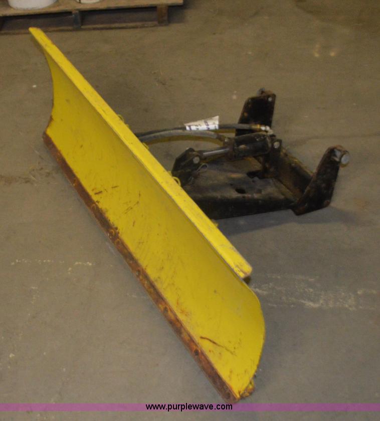 image for item L4625 John Deere snow plow