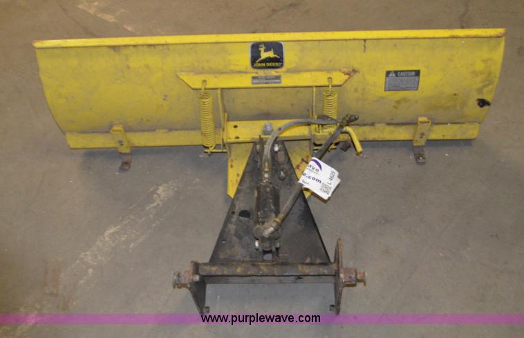 image for item L4625 John Deere snow plow