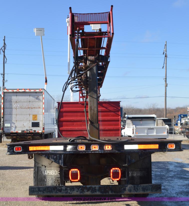image for item L4636 1984 Ford F700 roofing conveyor truck