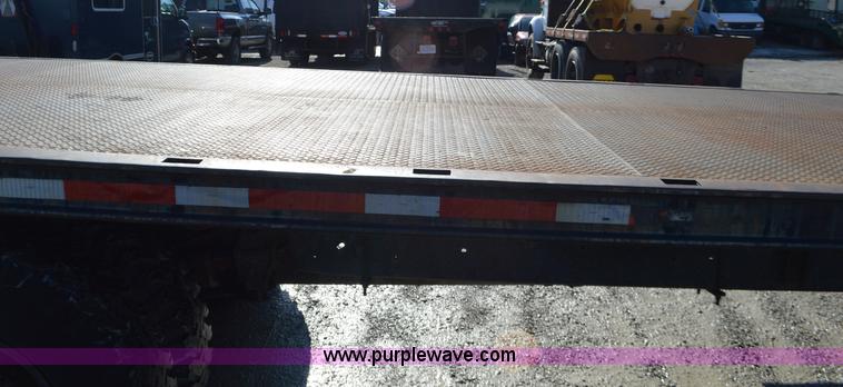 image for item L4636 1984 Ford F700 roofing conveyor truck