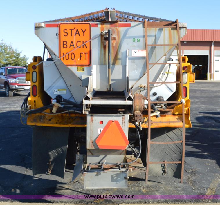 image for item L4650 2007 International 7400 dump truck