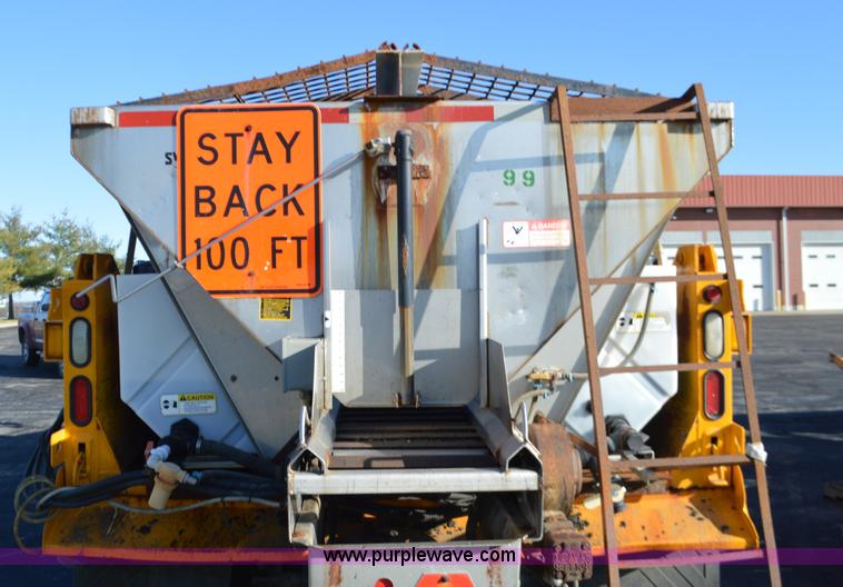 image for item L4650 2007 International 7400 dump truck