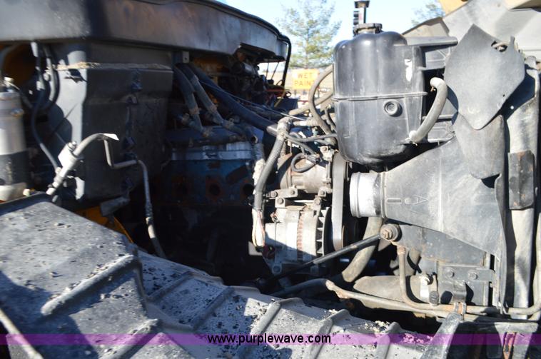 image for item L4650 2007 International 7400 dump truck