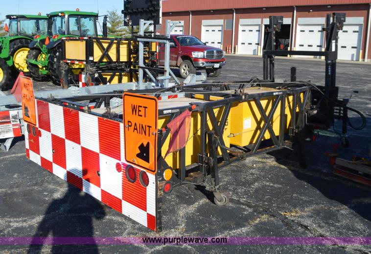 image for item L4652 Crash attenuator