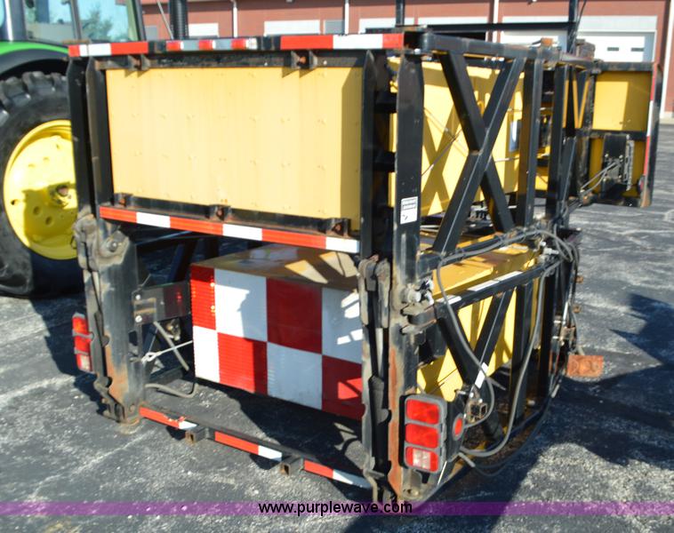 image for item L4653 Crash attenuator