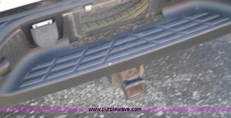 image for item L4655 2008 Chevrolet Silverado 1500 pickup truck