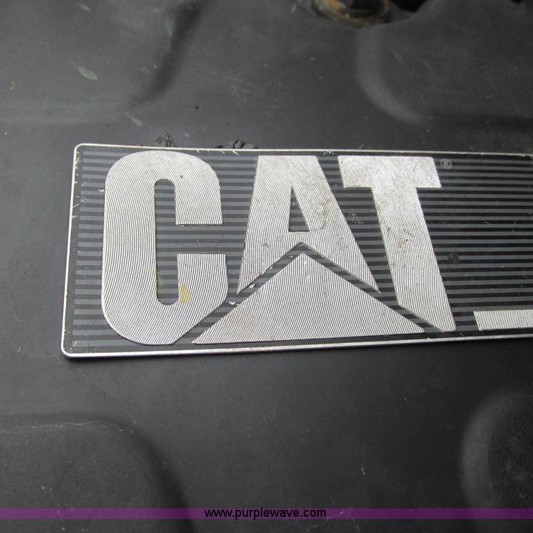 image for item L5311 2007 Freightliner Business Class M2 straight truck cab and chassis