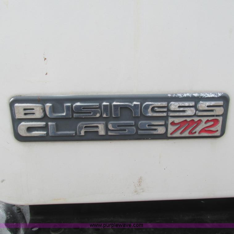 image for item L5311 2007 Freightliner Business Class M2 straight truck cab and chassis