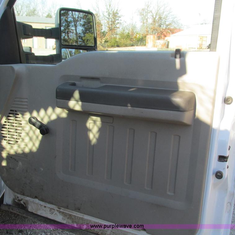 image for item L5358 2008 Ford F550 dump flatbed truck