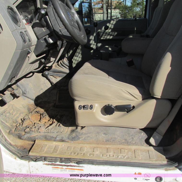 image for item L5358 2008 Ford F550 dump flatbed truck