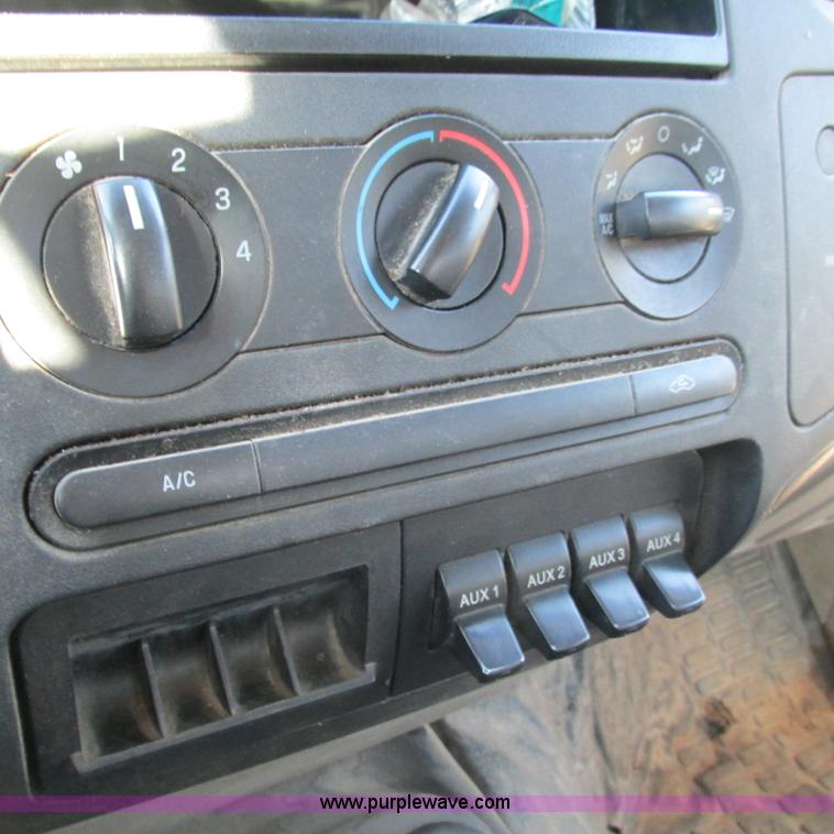 image for item L5358 2008 Ford F550 dump flatbed truck