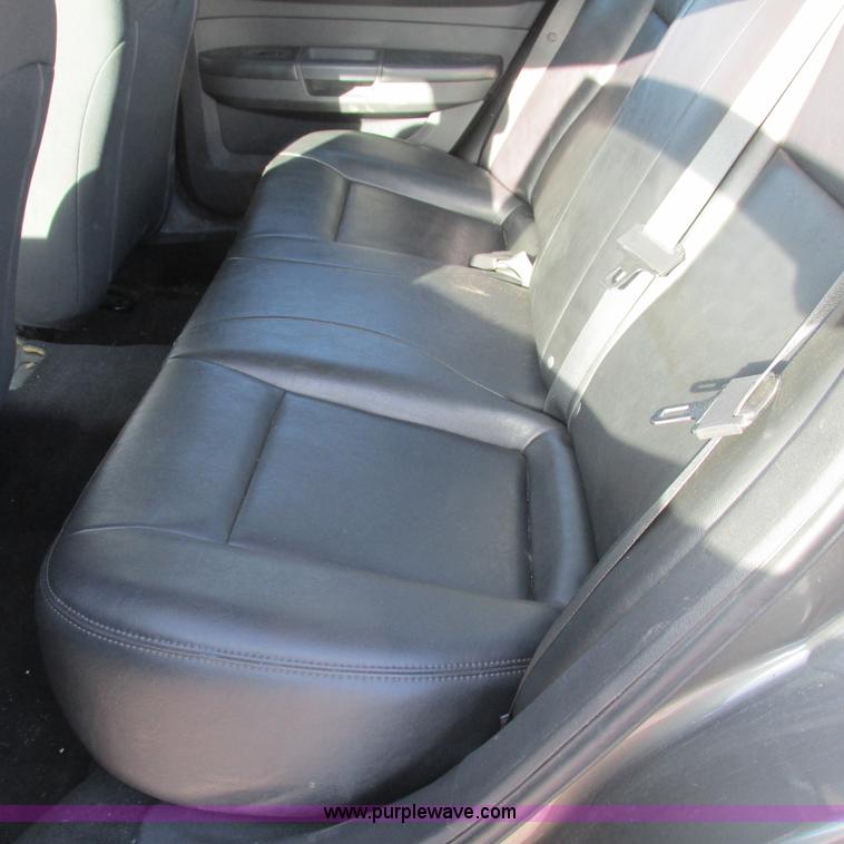 image for item L5361 2008 Dodge Charger SE