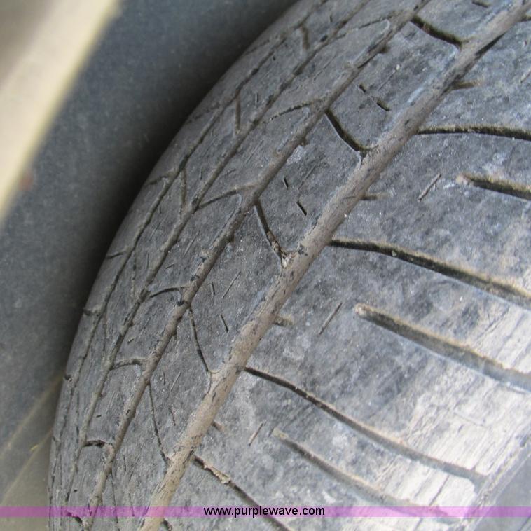 image for item L5361 2008 Dodge Charger SE