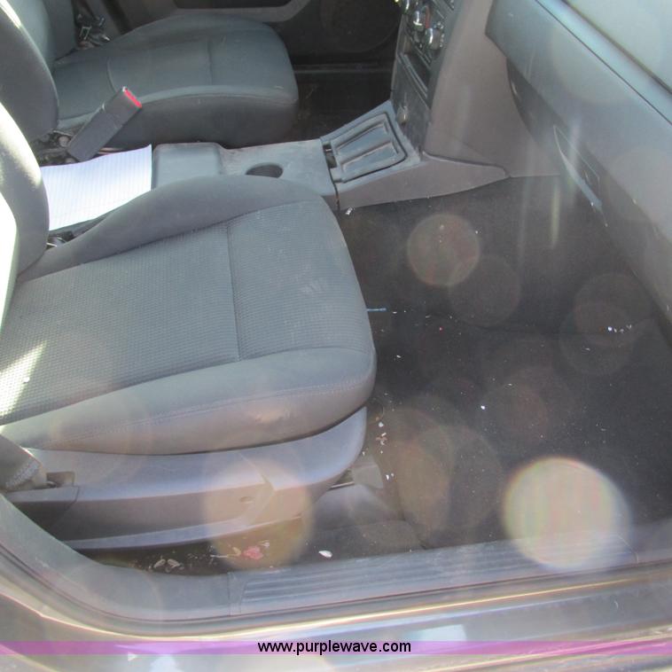 image for item L5361 2008 Dodge Charger SE