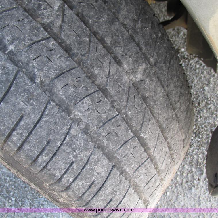 image for item L5361 2008 Dodge Charger SE