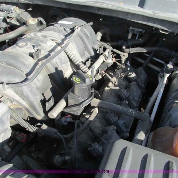 image for item L5361 2008 Dodge Charger SE