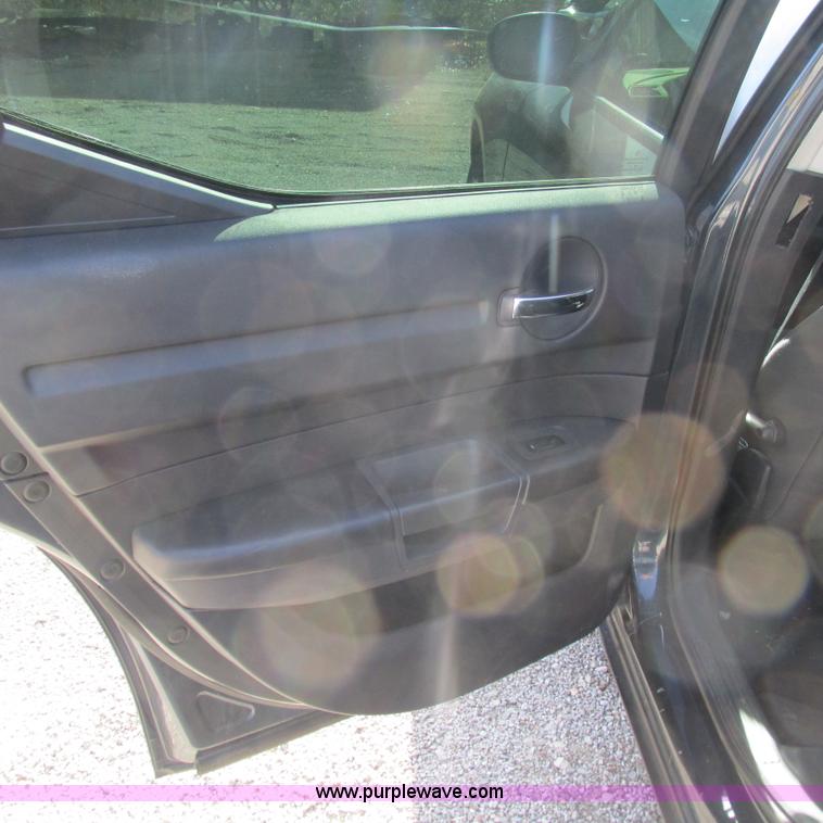 image for item L5363 2008 Dodge Charger SE