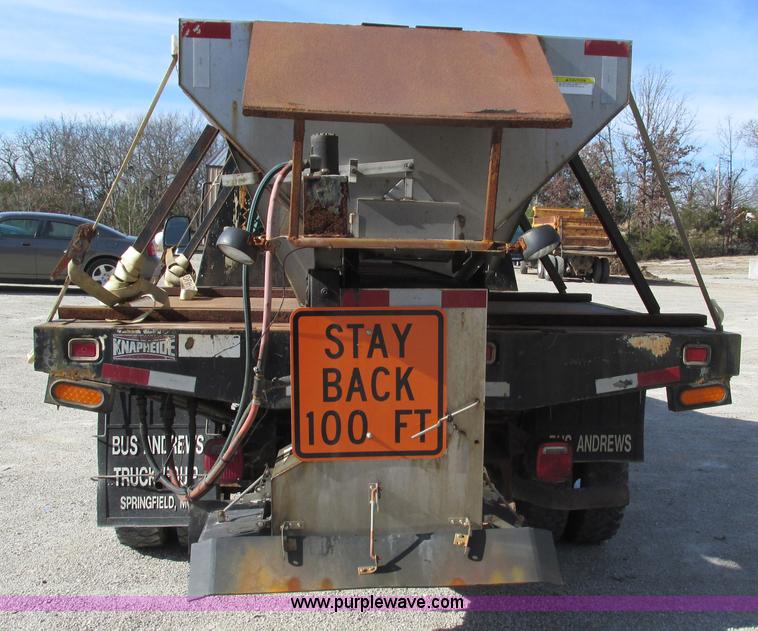 image for item L5364 2003 Ford F550 dump flatbed truck