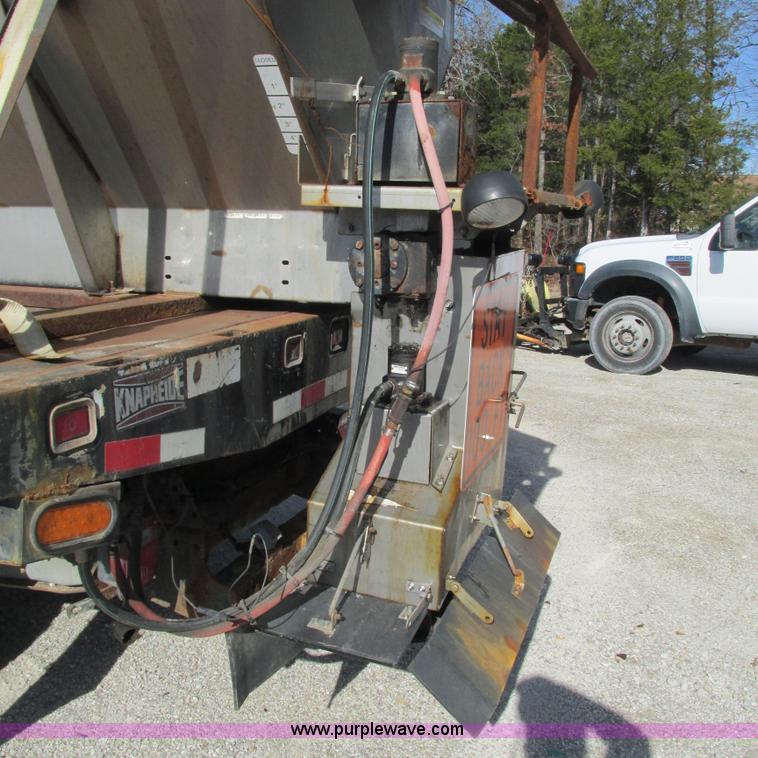 image for item L5364 2003 Ford F550 dump flatbed truck