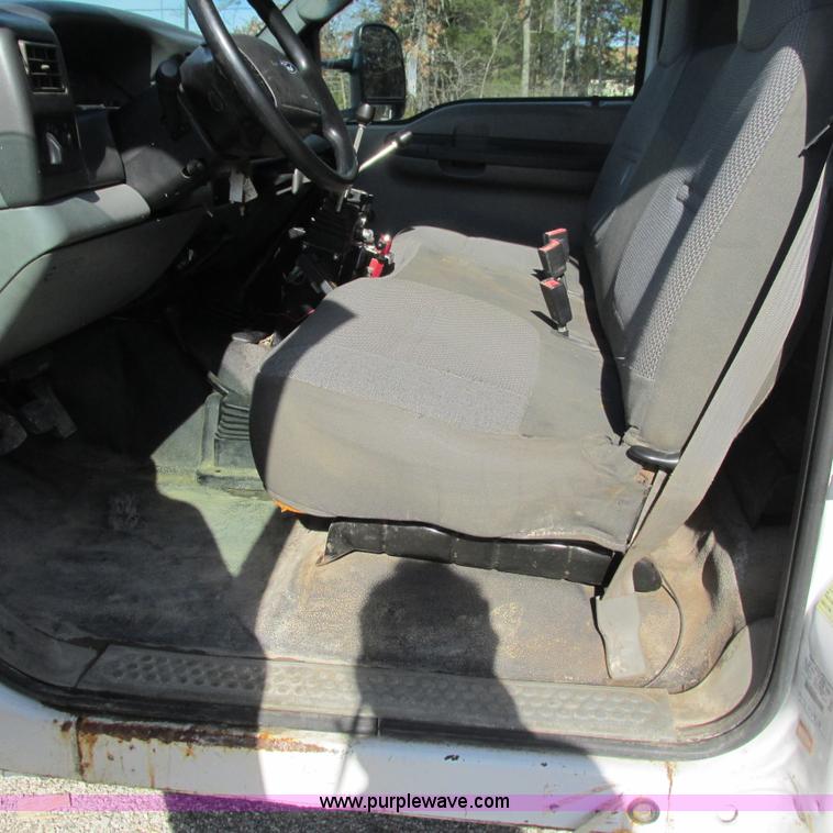 image for item L5364 2003 Ford F550 dump flatbed truck