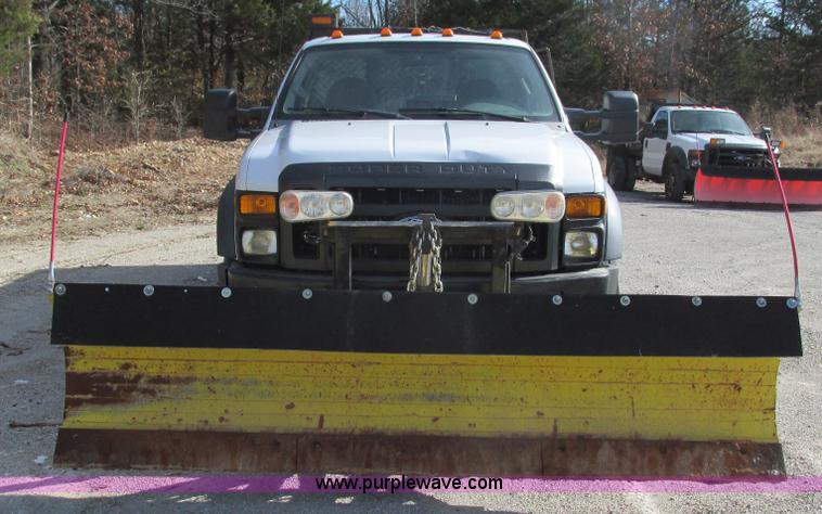 image for item L5365 2008 Ford F550 dump flatbed truck