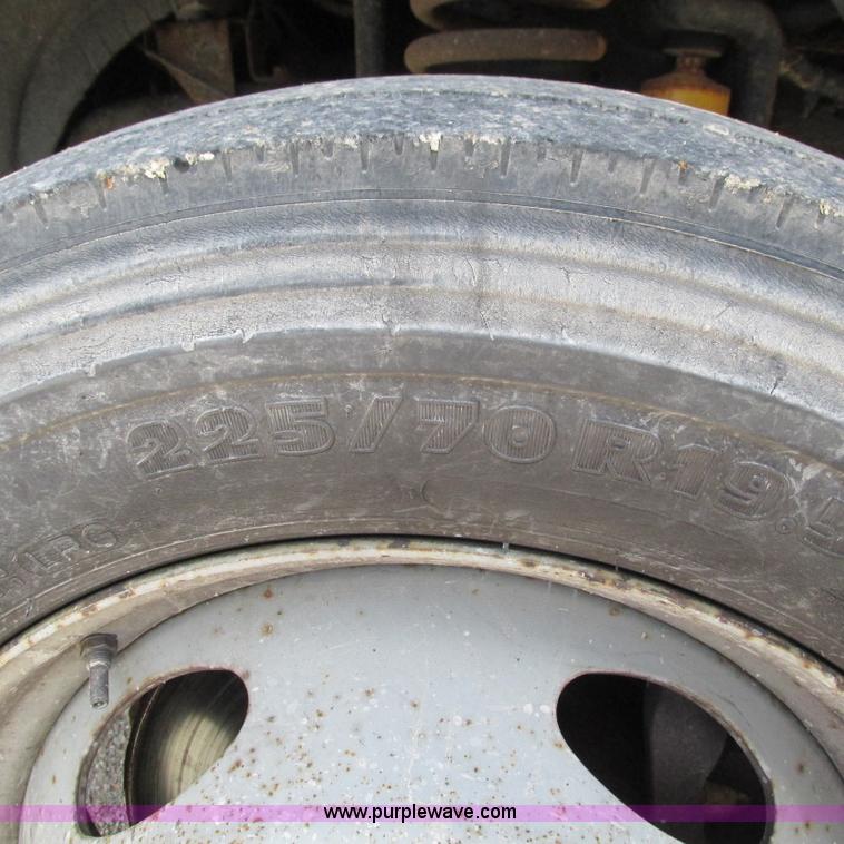 image for item L5365 2008 Ford F550 dump flatbed truck