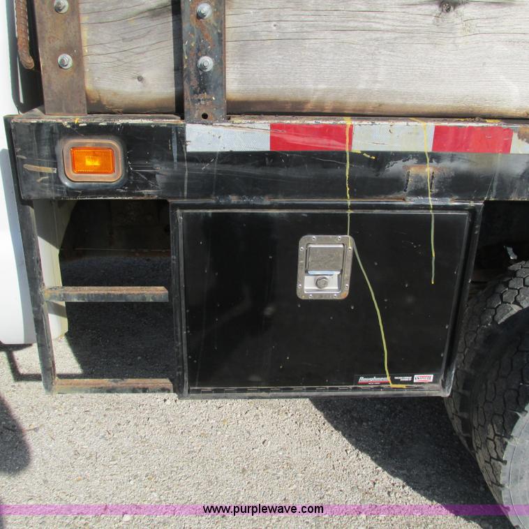image for item L5365 2008 Ford F550 dump flatbed truck
