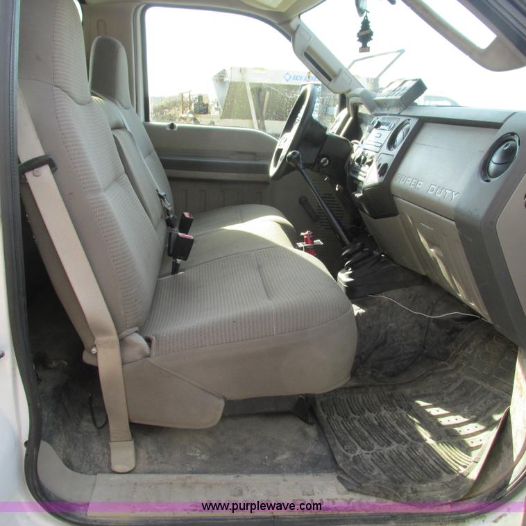 image for item L5365 2008 Ford F550 dump flatbed truck