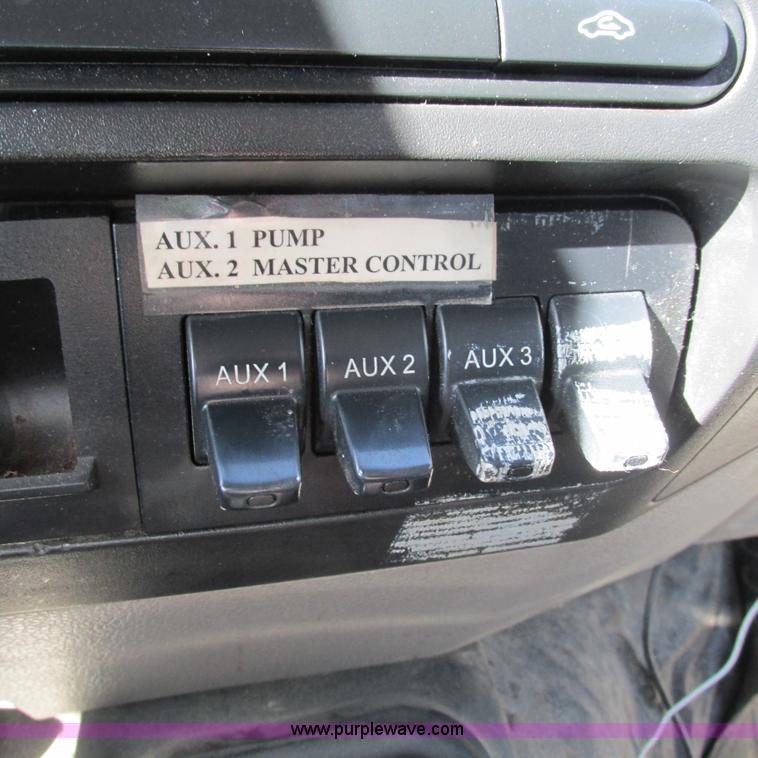 image for item L5365 2008 Ford F550 dump flatbed truck