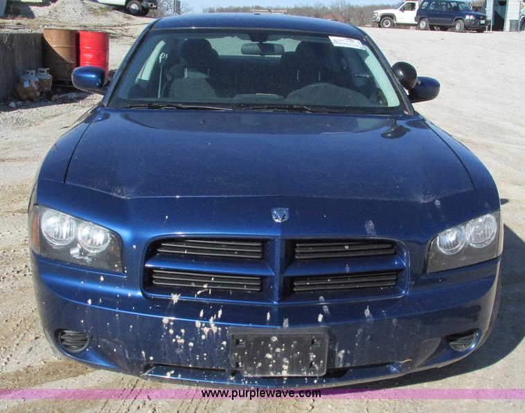image for item L5366 2009 Dodge Charger SE