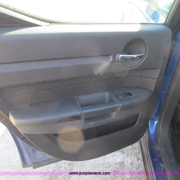 image for item L5366 2009 Dodge Charger SE