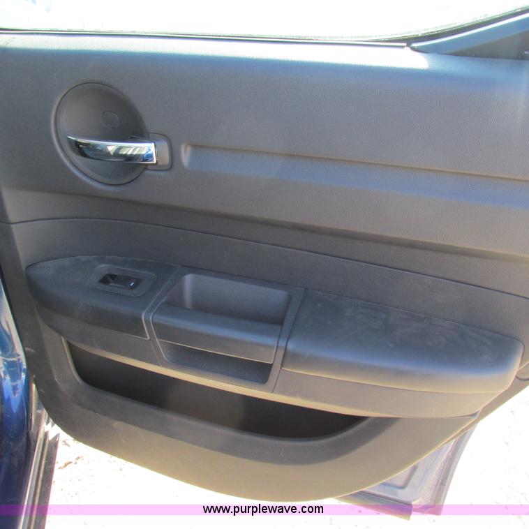 image for item L5366 2009 Dodge Charger SE