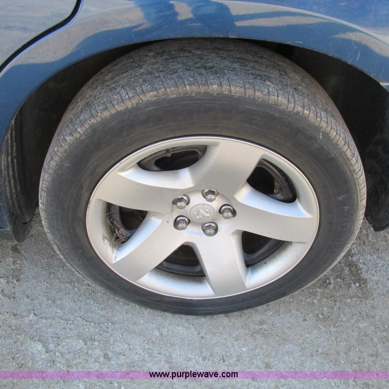 image for item L5366 2009 Dodge Charger SE