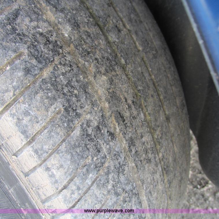 image for item L5366 2009 Dodge Charger SE