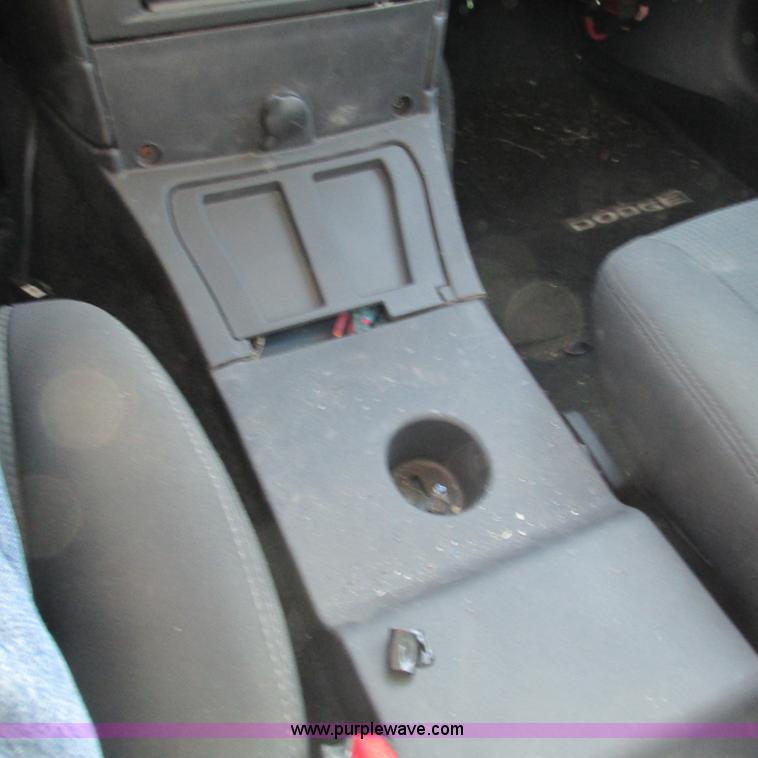 image for item L5366 2009 Dodge Charger SE