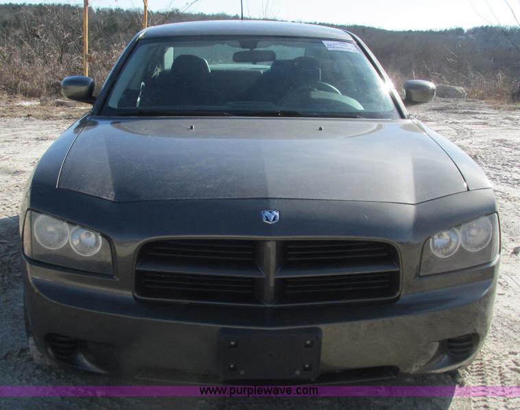image for item L5367 2008 Dodge Charger SE