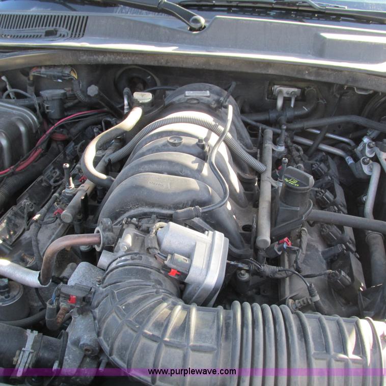 image for item L5367 2008 Dodge Charger SE