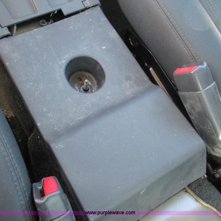 image for item L5367 2008 Dodge Charger SE