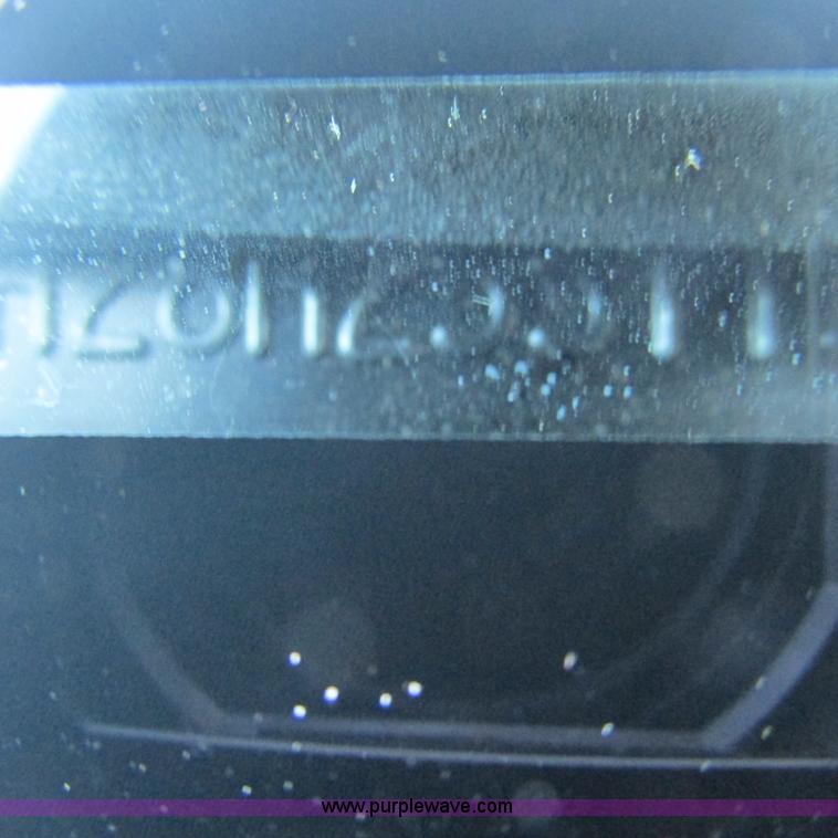 image for item L5367 2008 Dodge Charger SE