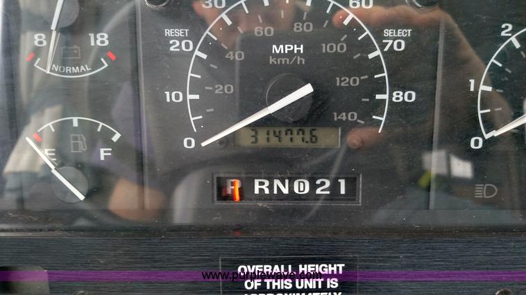 image for item L6058 1997 Ford F530 Cruise Master RV