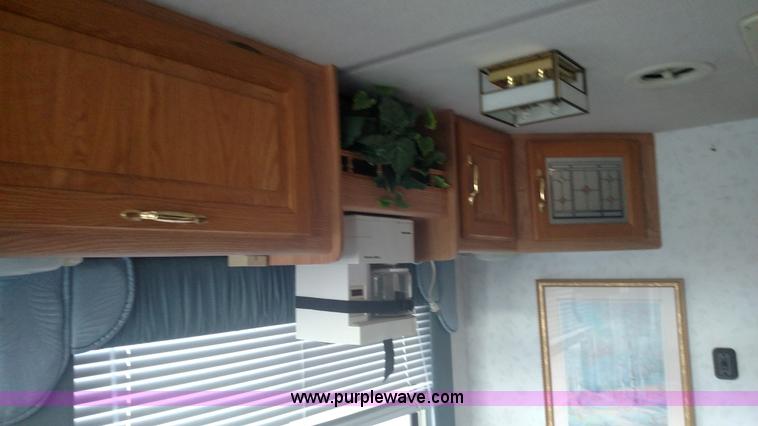 image for item L6058 1997 Ford F530 Cruise Master RV