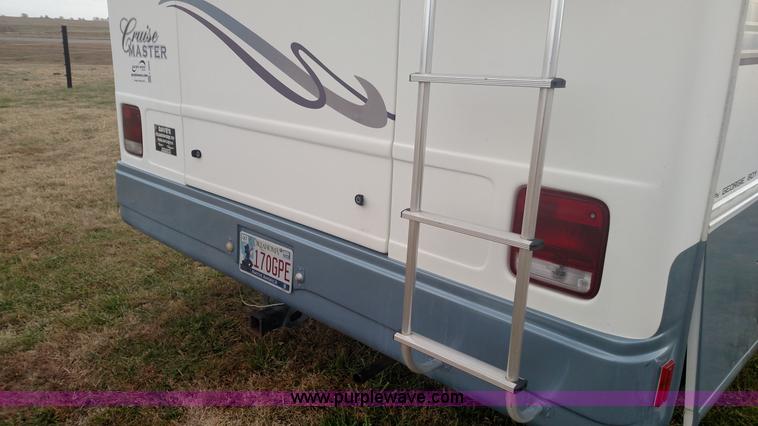 image for item L6058 1997 Ford F530 Cruise Master RV