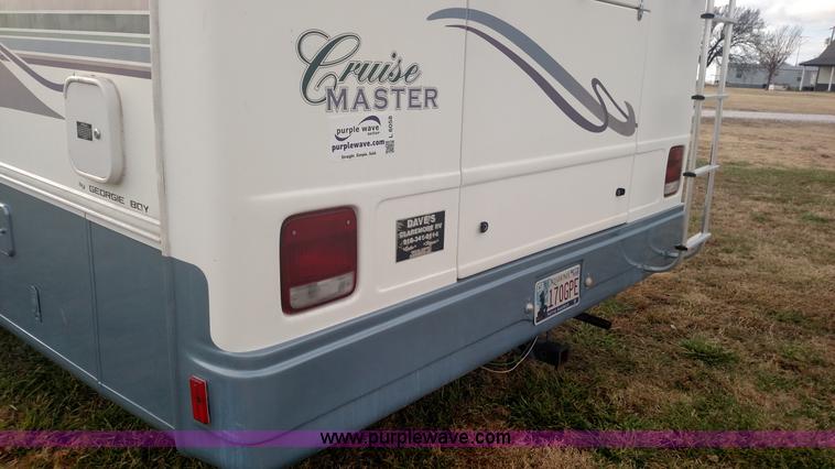 image for item L6058 1997 Ford F530 Cruise Master RV