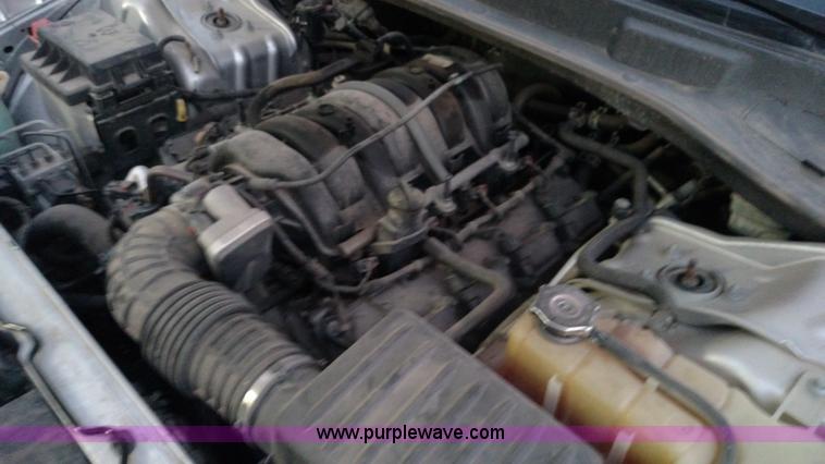 image for item L6064 2007 Dodge Charger SE