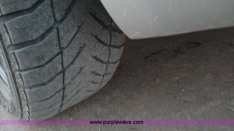 image for item L6064 2007 Dodge Charger SE