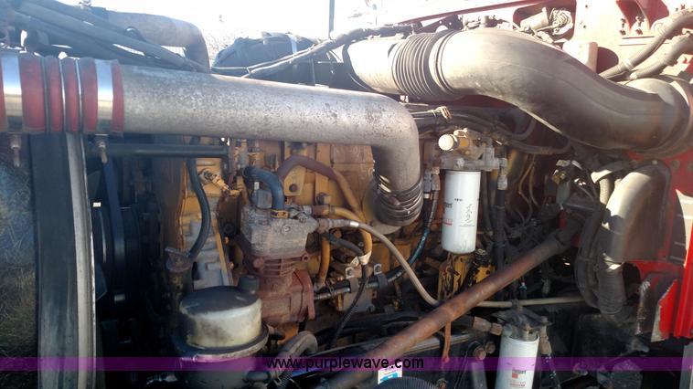 image for item L6073 2006 Peterbilt 379 semi truck