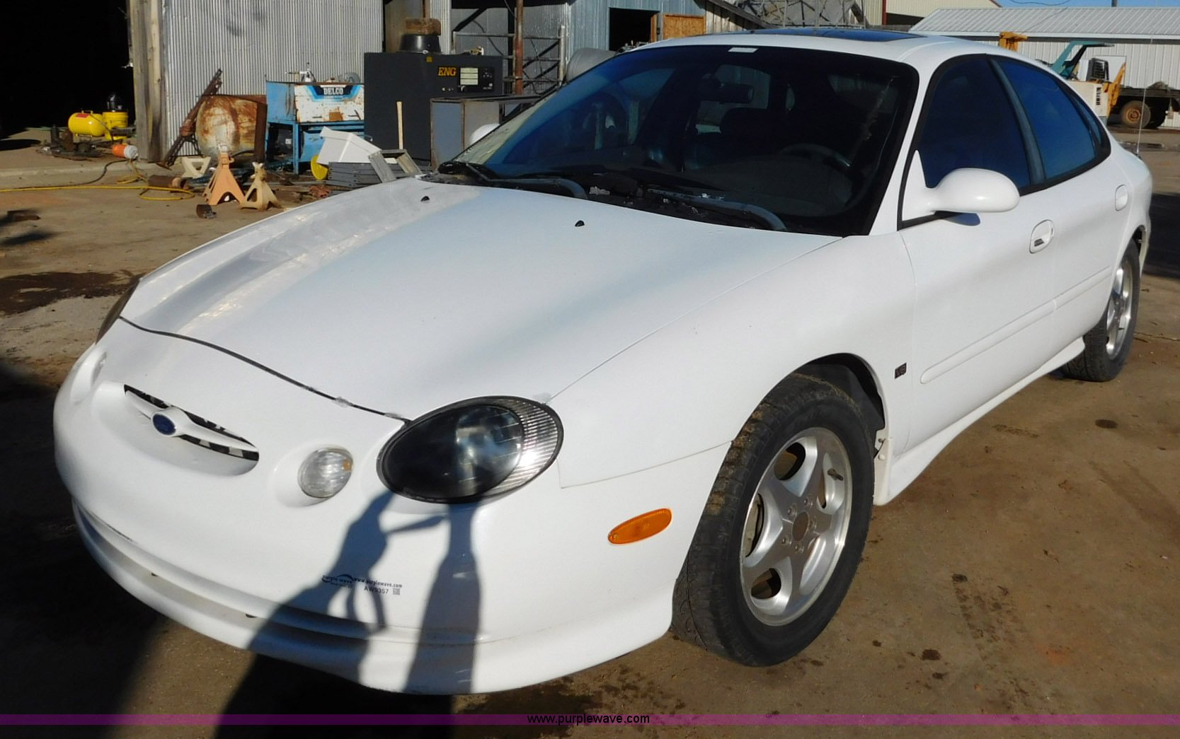 1999 Ford Taurus SHO in Woodward, OK Item AW9357 sold