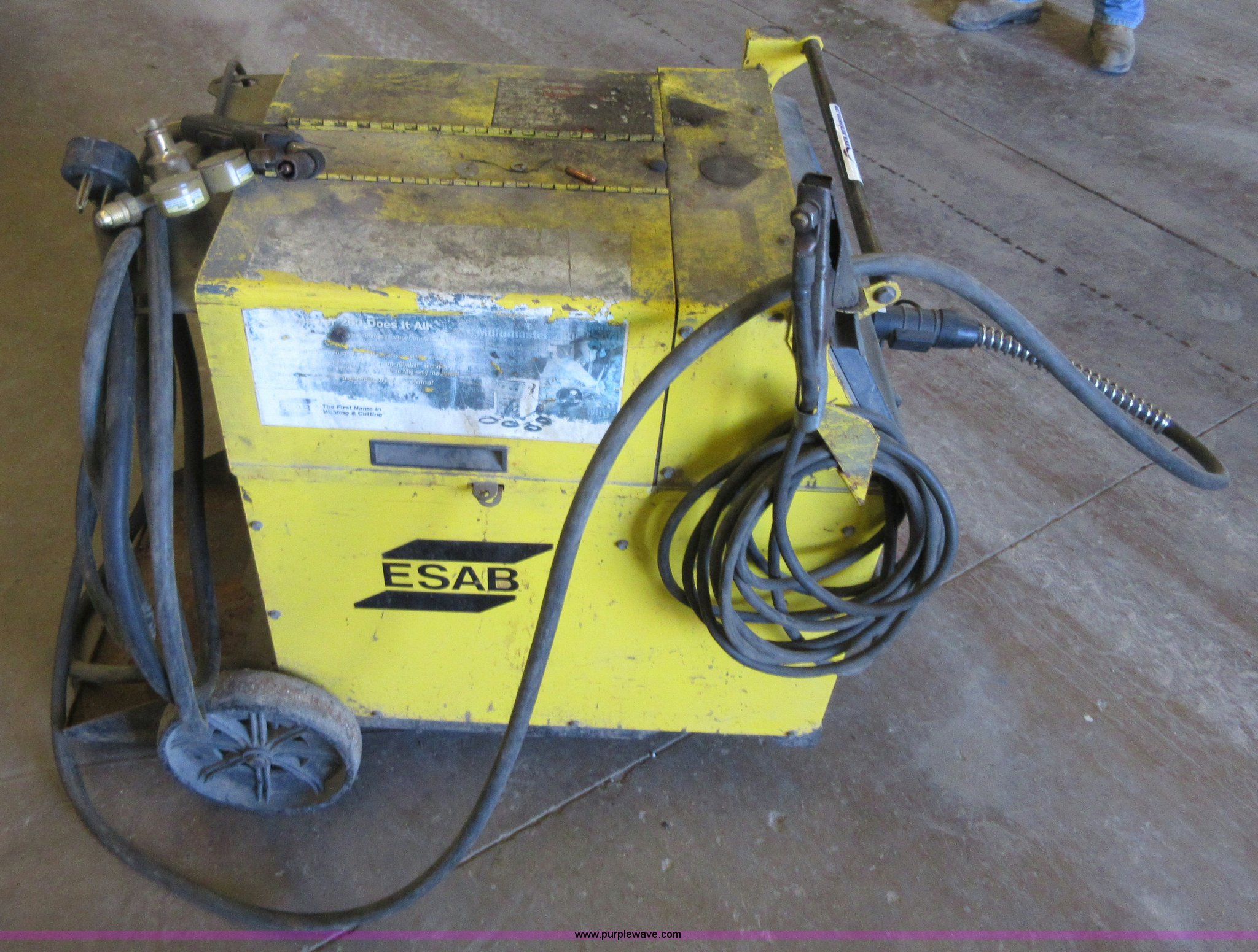 Esab Multimaster 260 wire feed welder in Bartlesville, OK Item BB9031